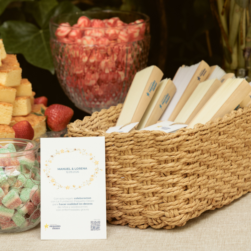Detalle del abanico para bodas y eventos solidarios | Abanico presentado como regalo solidario - 12