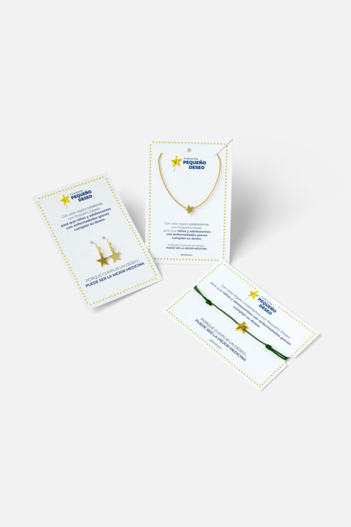 Detalle del pack collar + pendientes para bodas y eventos solidarios | Pack collar + pendientes presentado como regalo solidario