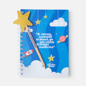 Cuaderno y lápiz solidario de Fundación Pequeño Deseo